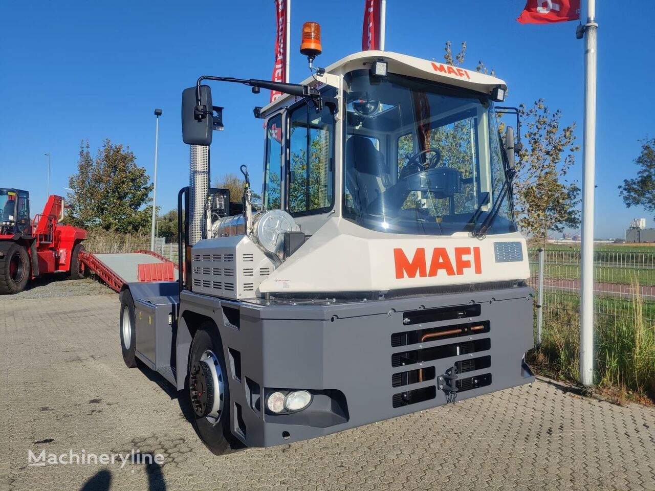 Mafi R336  tractor de terminal